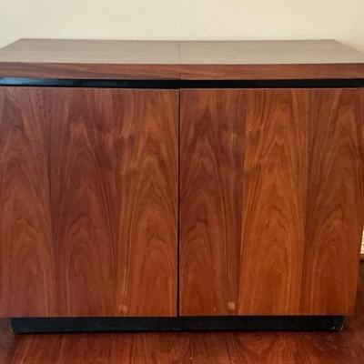MCM Dillingham Bar Cart
