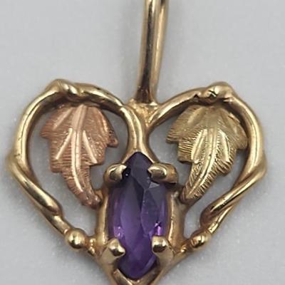 10k Gold Pendant 