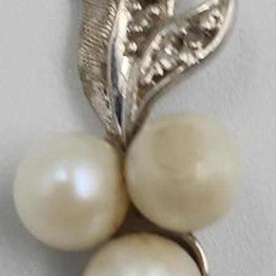 14k Gold and Pearls Pendant 