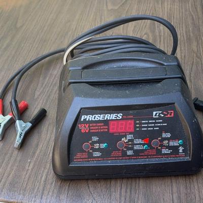 Proseries Battery Charger