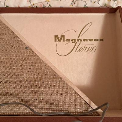 Magnavox Portable Stereo