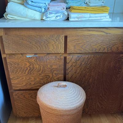 Bed Linens-Variety of Sizes 1970s
