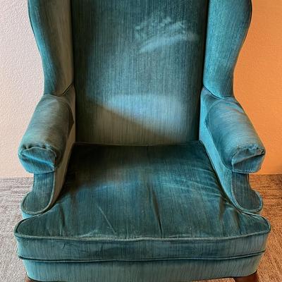 Lazy Boy Queen Anne Style Chair