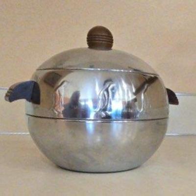 Westbend Penguin Cold/Hot Server