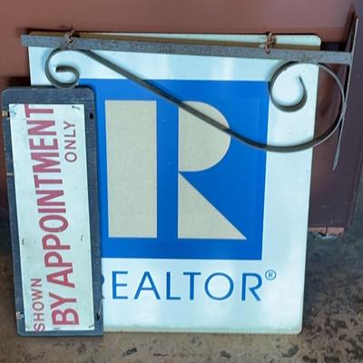 Realtor Signs