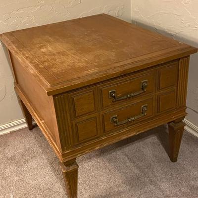 Table With Drawer 