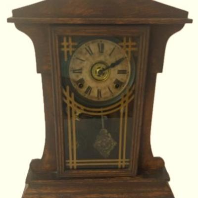 Vintage Sessions Gingerbread Mantle Clock