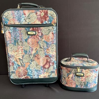 American Tourister luggage set