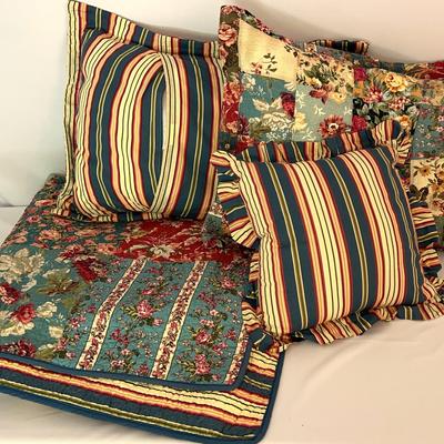 Quilted Comforter Set