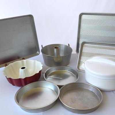 Baker’s Score With These High Quality Cookware Lot 1