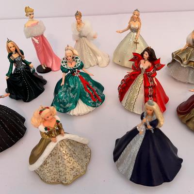 A Beautuful Christmas With Barbie