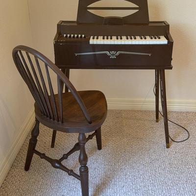 1971 Vintage Electric Chord Organ