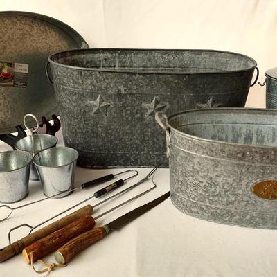 Galvanized Fun For Your Next Cookout