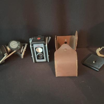Vintage Lot Kodak Dura Flex II Camera With Light Meter And Tripod