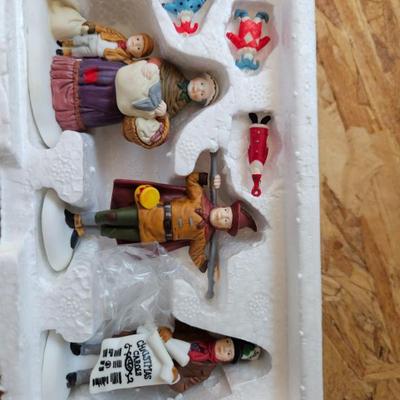 Sale Photo Thumbnail #395