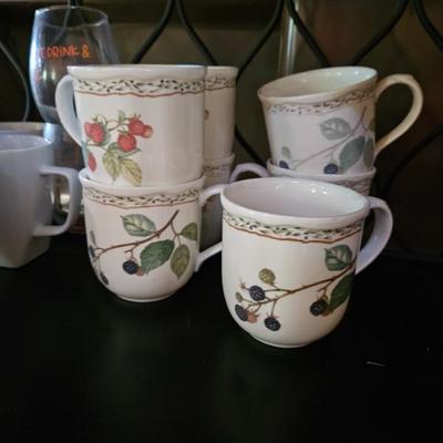 Sale Photo Thumbnail #140