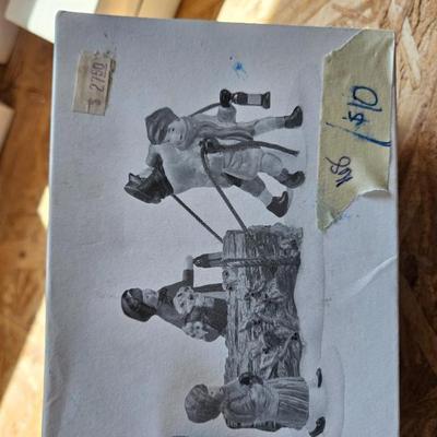 Sale Photo Thumbnail #309