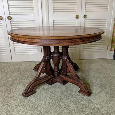 Vintage Walnut Victorian Dining Table.jpg