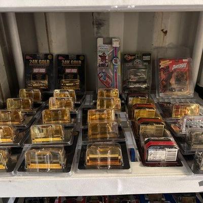 Sale Photo Thumbnail #191: #4502 • NEW!!! (27) Die Cast Cars and Action Watch
