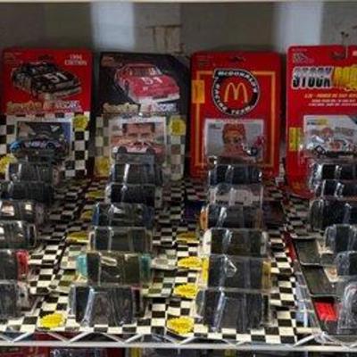 Sale Photo Thumbnail #183: #4116 • NEW!!! (54) Die Cast Cars
