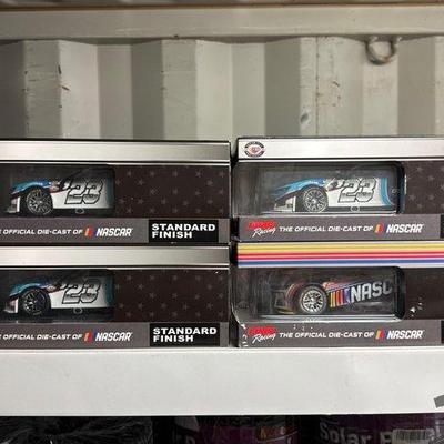 Sale Photo Thumbnail #200: #4520 • NEW!!! 1:24 Scale NASCAR ‘23 Die Cast Cars

