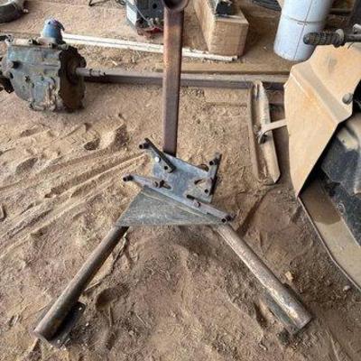 Sale Photo Thumbnail #323: #12048 • Engine Stand
