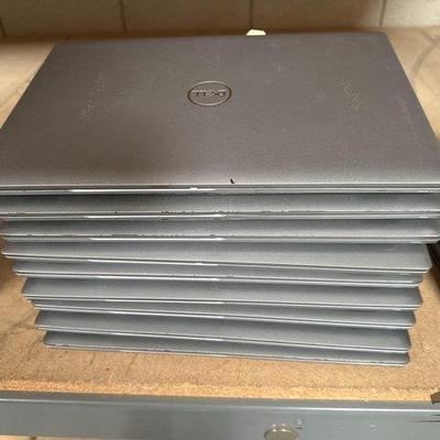 Sale Photo Thumbnail #109: #2520 • 9 Dell Latitude 5520 Laptops
