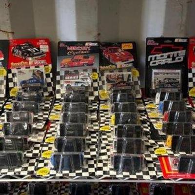 Sale Photo Thumbnail #182: #4114 • NEW!!! (56) Die Cast Cars
