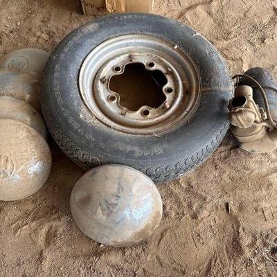 Sale Photo Thumbnail #309: #12020 • VW Wide 5 Wheel with Tire, 5 Wheel Covers, Air Cleaner
