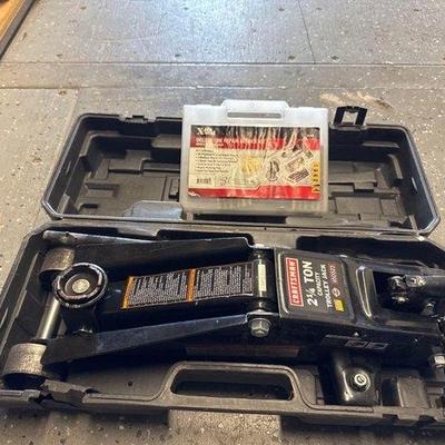 #5524 • Craftsman 2 1/4 Ton Floor Jack with Tire Repair Kit
