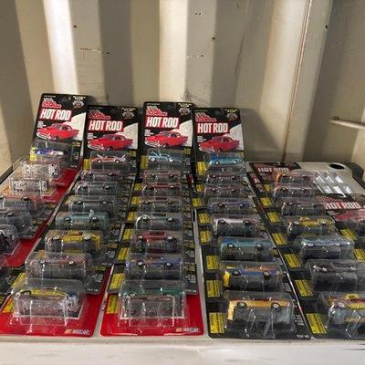 Sale Photo Thumbnail #185: #4120 • NEW!!! (41) Die Cast Cars
