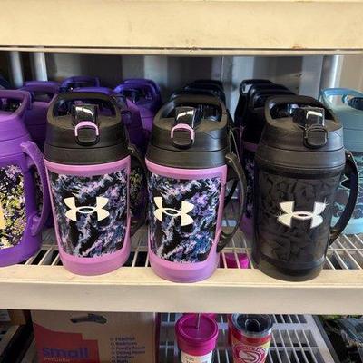 #4590 • 17 Under Armour Playmaker 64oz Insulated Jugs
