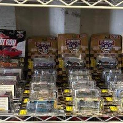 Sale Photo Thumbnail #177: #4104 • NEW!!! (45) Die Cast Cars
