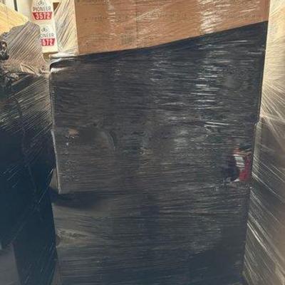 Sale Photo Thumbnail #122: #2544 • Pallet of McKesson Alcohol Prep Pads

