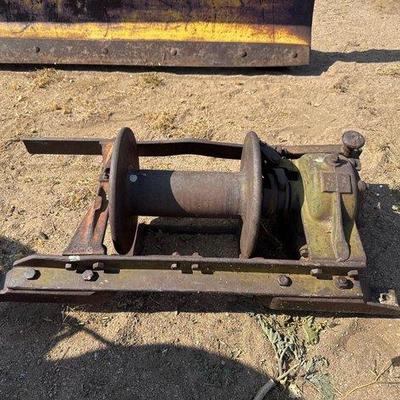 Sale Photo Thumbnail #292: #11008 • Vintage Braden M2-134 Winch
