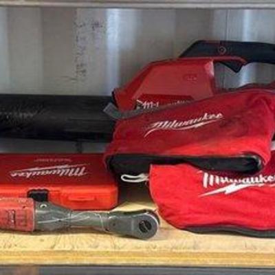 Sale Photo Thumbnail #280: #5610 • Milwaukee Power Tools, Battery Chargers & Bags
