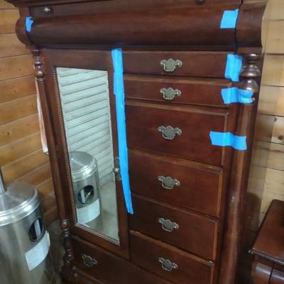 Sale Photo Thumbnail #30