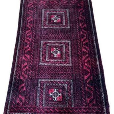 Lot 003-282  
Hand Knotted Vintage Persian Wool Rug