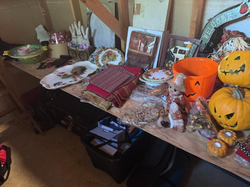 Sale Photo Thumbnail #149