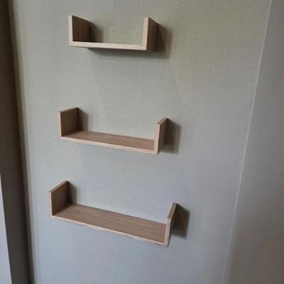 Sale Photo Thumbnail #25: Set of 3 Floating Shelves