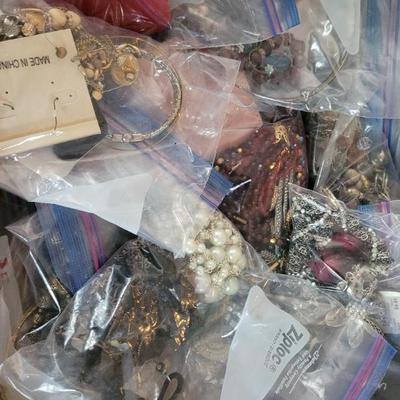 Costume jewelry 