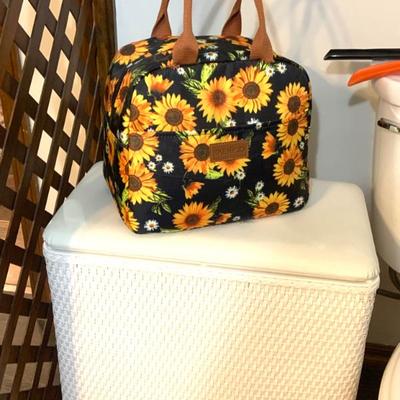 Sale Photo Thumbnail #574