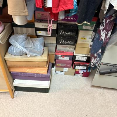 Sale Photo Thumbnail #246