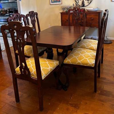 Dining Room Table with Six Upholstered Seats
