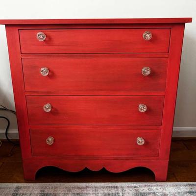 Solid Wood Chest of Drawers with Glass Knobs