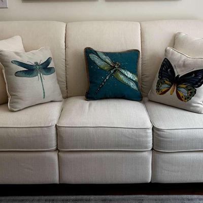 DewertOkin Power Reclining Sofa with Dragonfly & Butterfly Accent Pillows