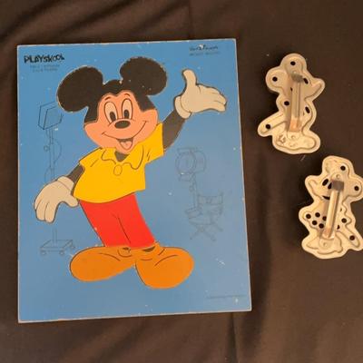 Vintage PLAYSKOOL Kids Mickey Mousse Puzzle And Cookie Cutter