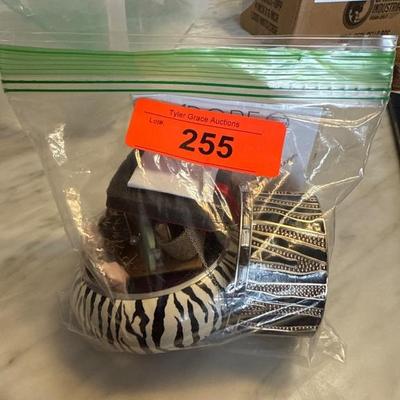 Sale Photo Thumbnail #255