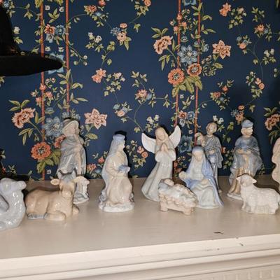Sale Photo Thumbnail #347