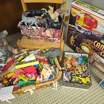 Sale Photo Thumbnail #978